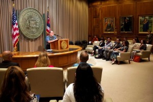 Governor Abercrombie addressing the 2013 Spring TIP participants